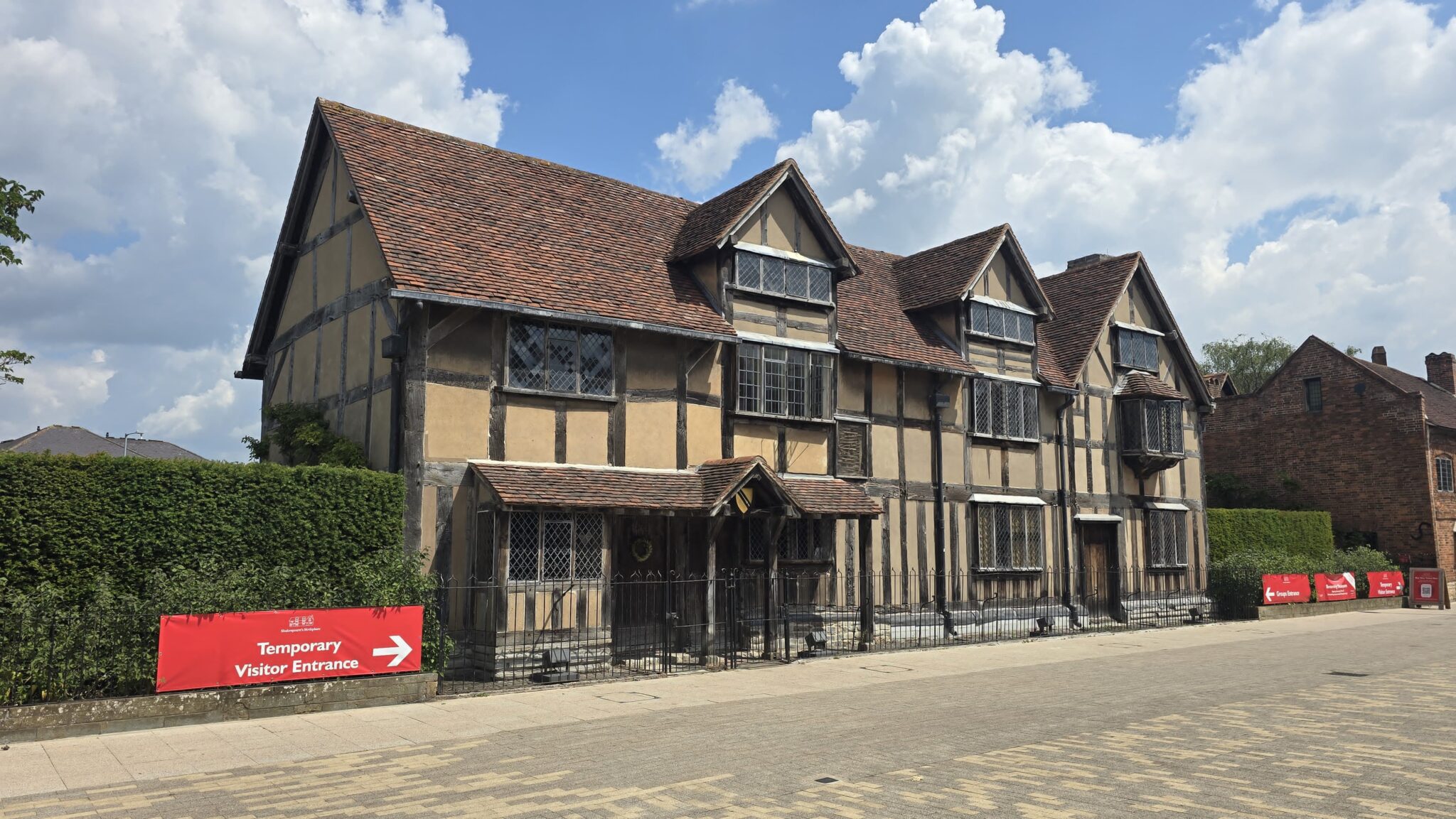 Stratford Upon Avon - Shakespeare Birthplace Trust