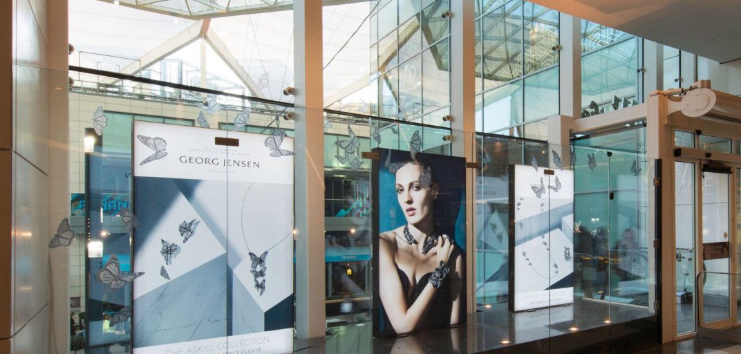 Freestanding Lightboxes