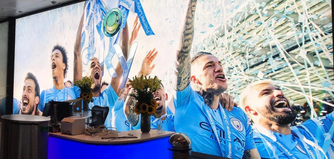 Wall Mounted Lightbox 3